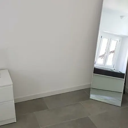 Διαμέρισμα Courtyard House Ghiffa